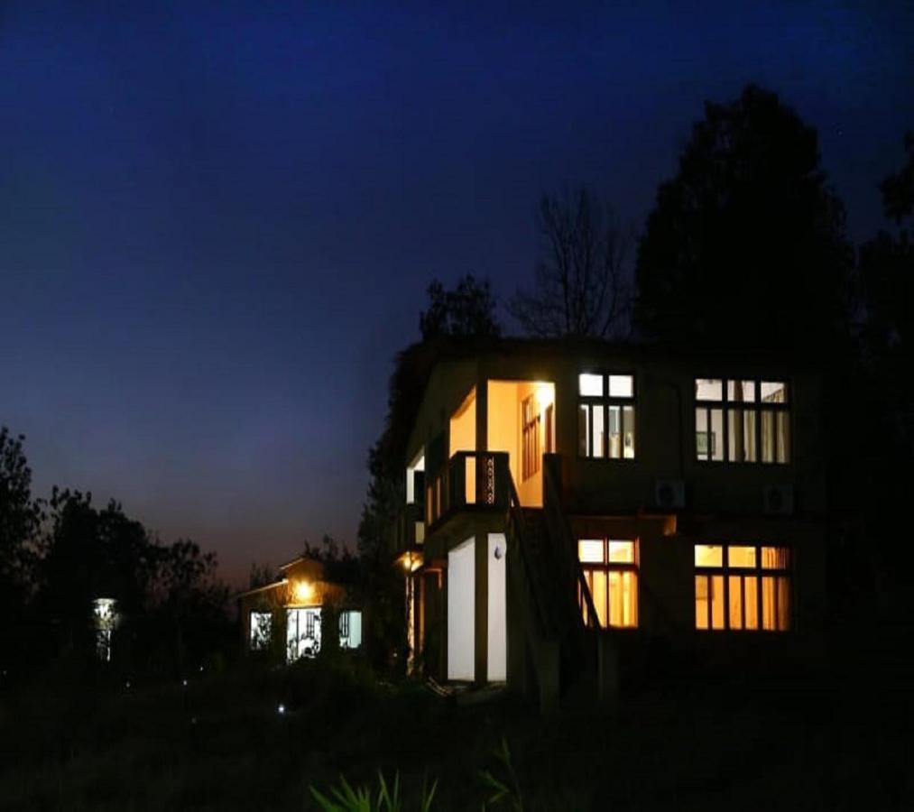 Kanha Village Eco Resort Luaran gambar