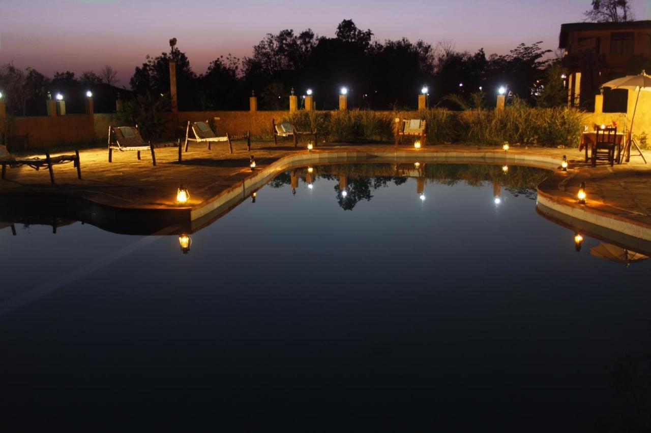 Kanha Village Eco Resort Luaran gambar