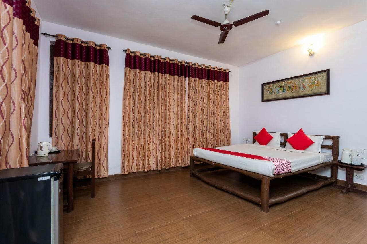 Kanha Village Eco Resort Luaran gambar