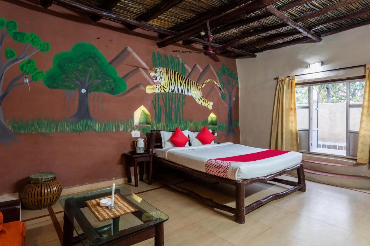 Kanha Village Eco Resort Luaran gambar